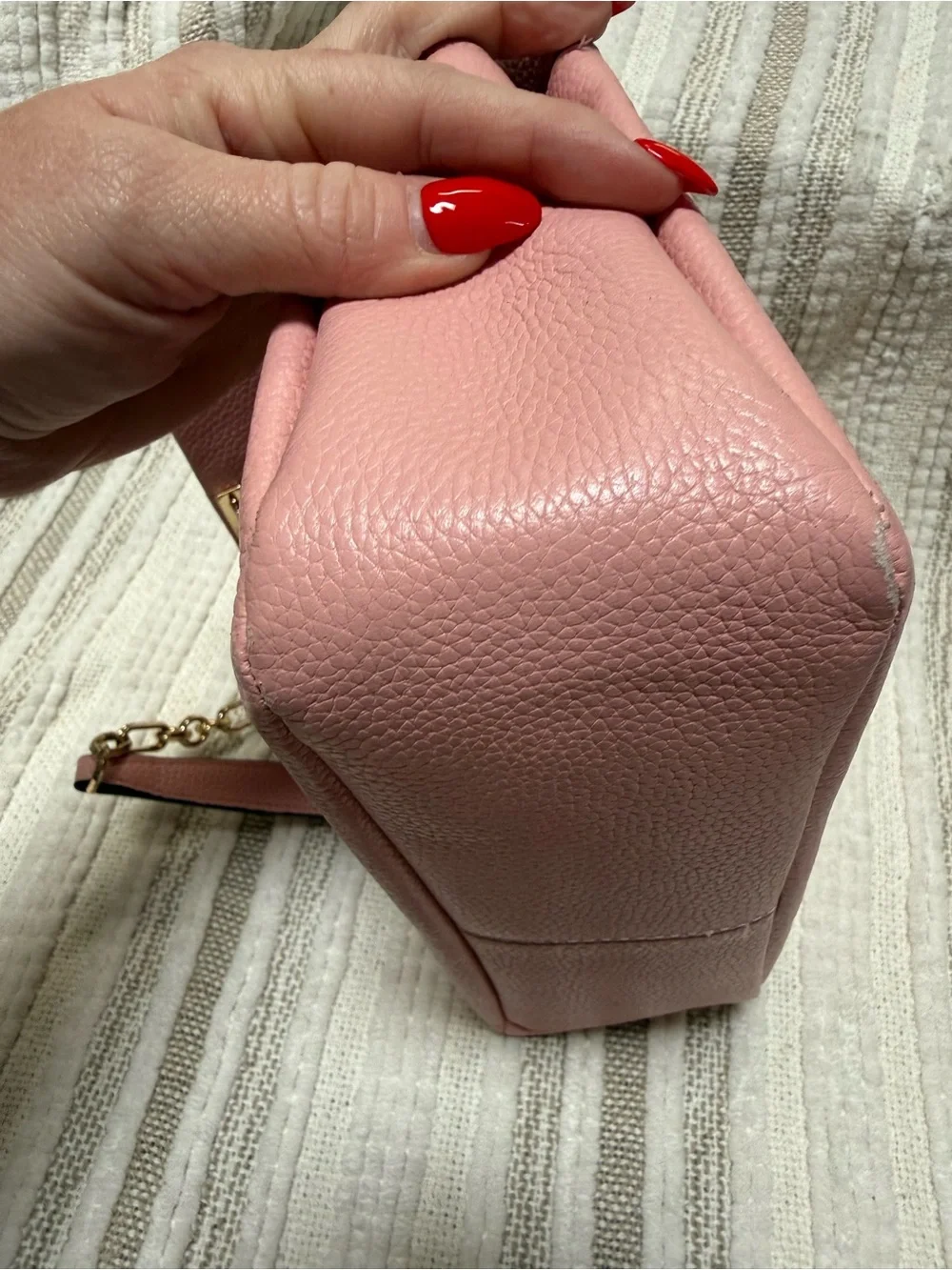 kate spade pink pebbled leather crossbody with gold hardware